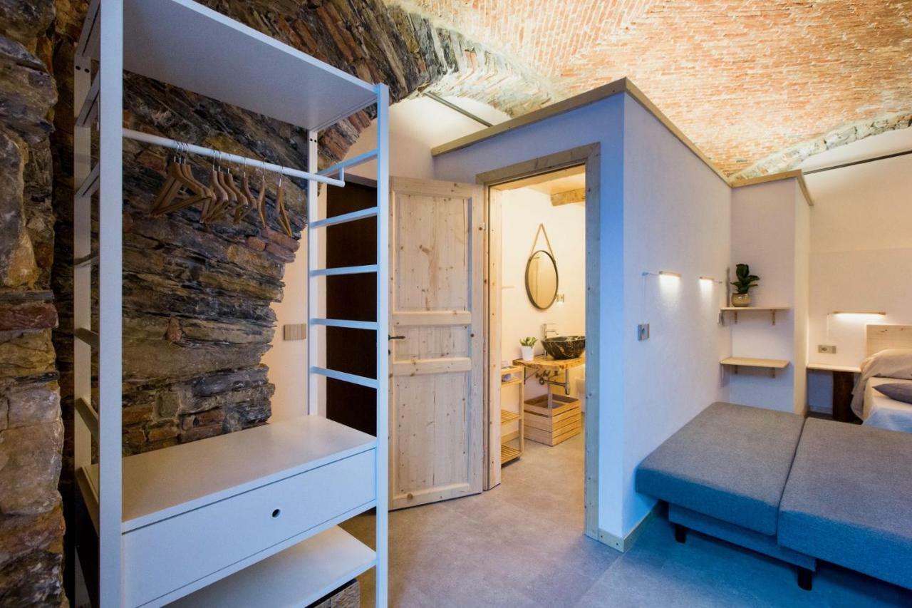 Rock & Wood - Apartment & Room ลาสเปเซีย ภายนอก รูปภาพ